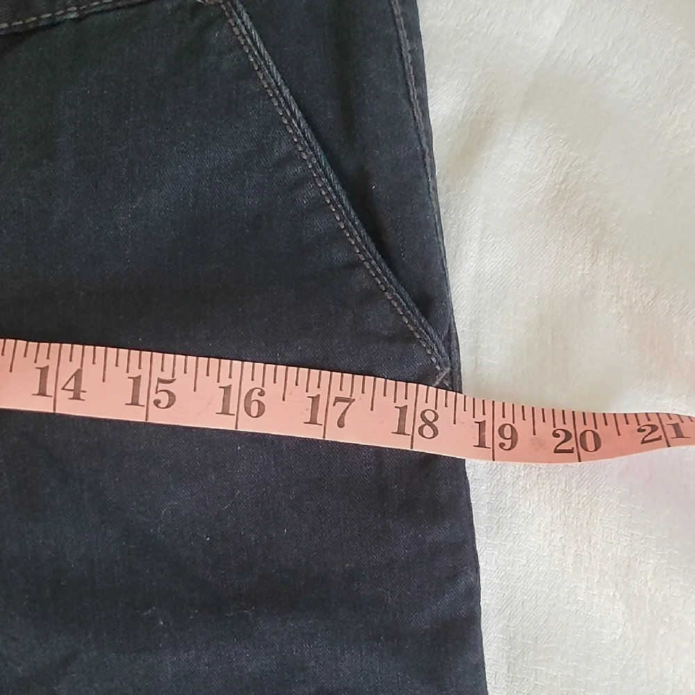 Women's Black Wide-Leg Jeans - Picture 8 of 11